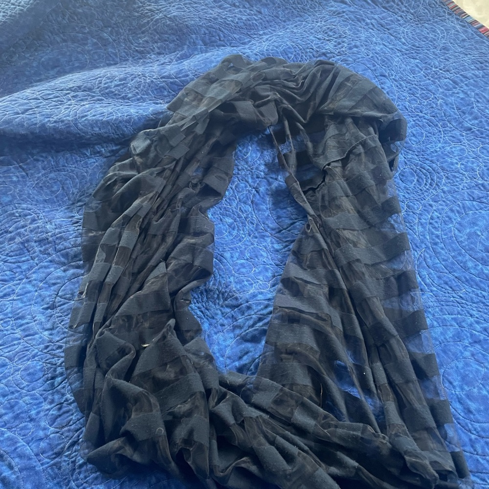 Infinity scarf